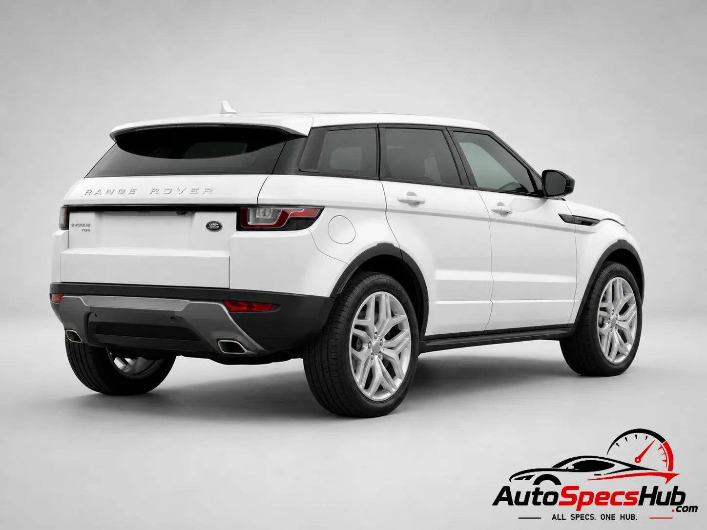 2015 Land Rover Range Rover Evoque TD4 rear three-quarter view in Fuji White