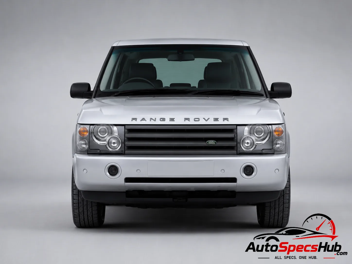 2002 Land Rover Range Rover Td6 front view in Silver