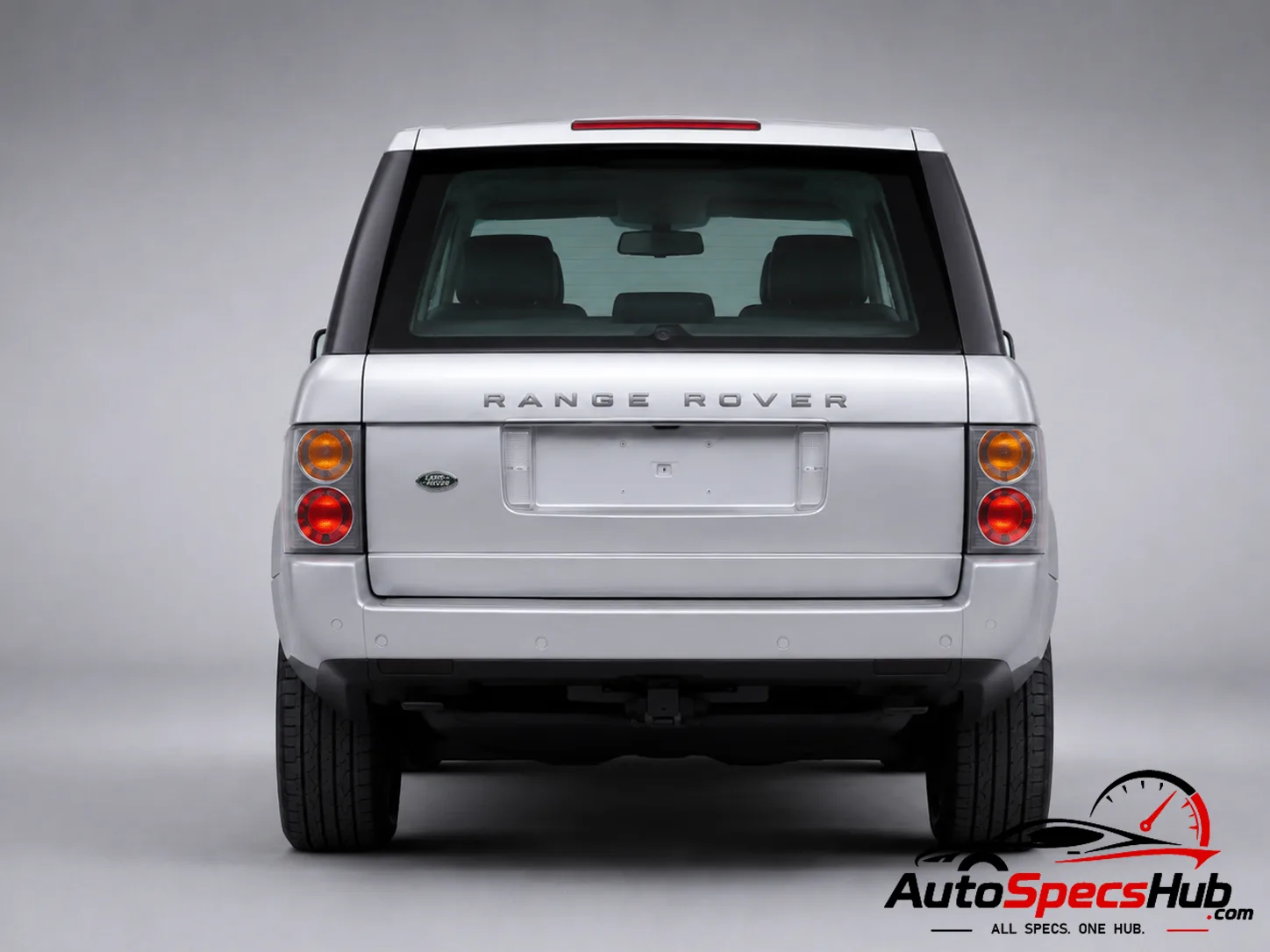 2002 Land Rover Range Rover Td6 rear view in Silver