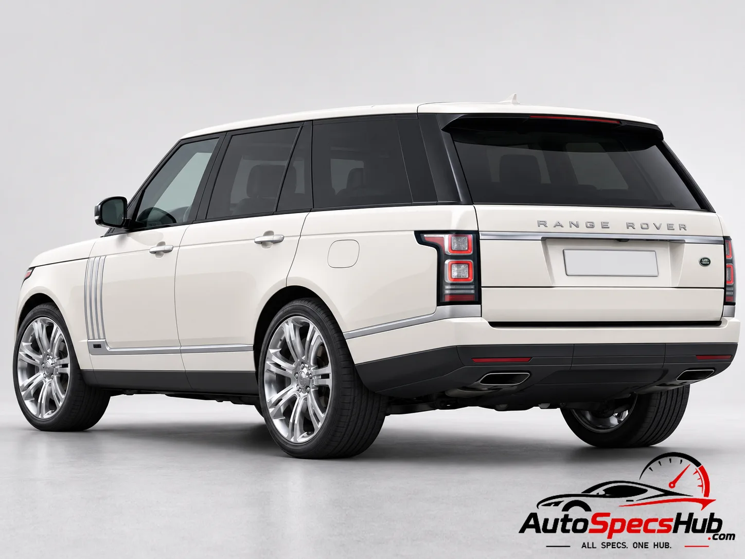 2013 Land Rover Range Rover 5.0 V8 SC LWB rear three-quarter view in White