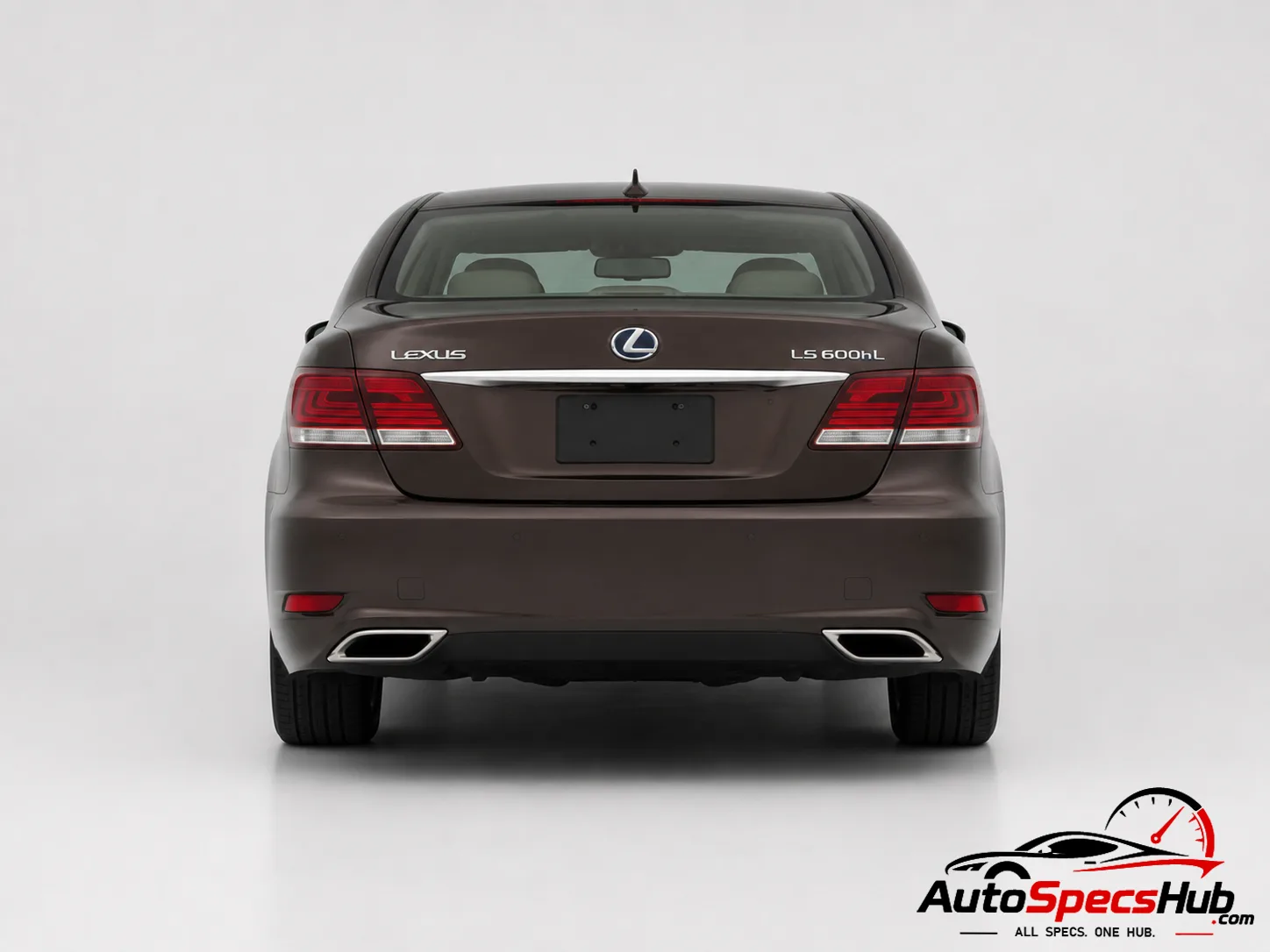 2013 Lexus LS 600hL rear view