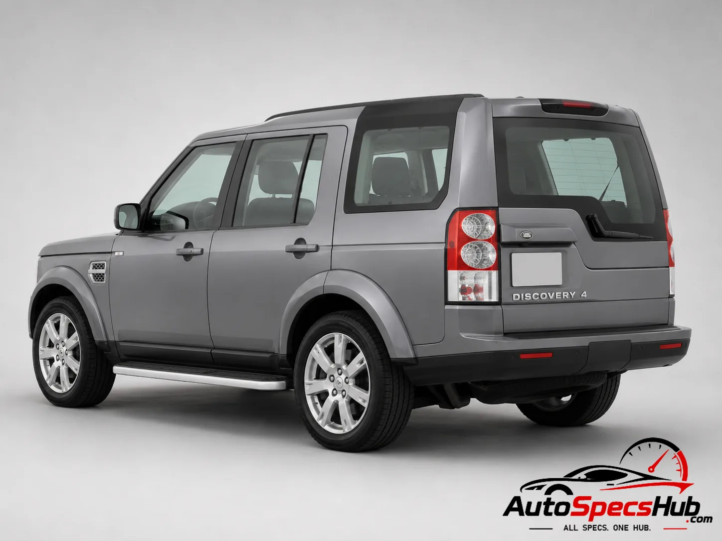 2011 Land Rover Discovery 3.0 SDV6 rear three-quarter view