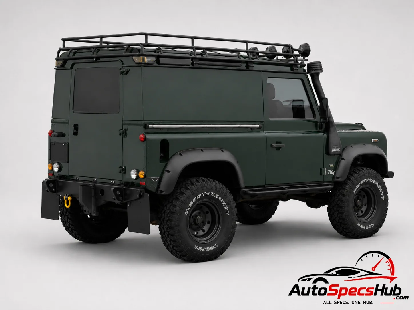 2012 Land Rover Defender 90 Td4 Hard Top rear three-quarter view