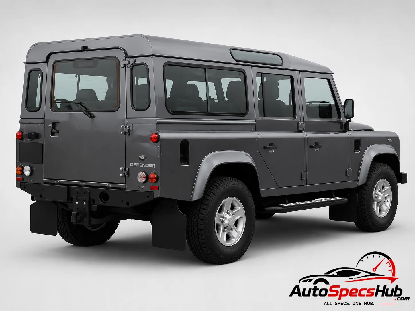 2008–2016 Land Rover Defender 110 Td4 Station Wagon — photo 2