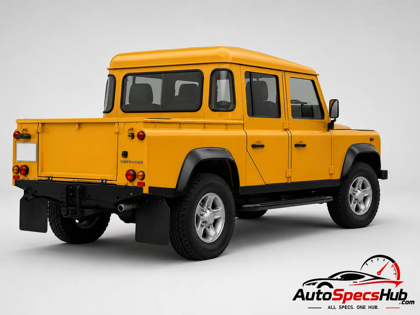 2007 Land Rover Defender 110 Td4 Crew Cab rear three-quarter view