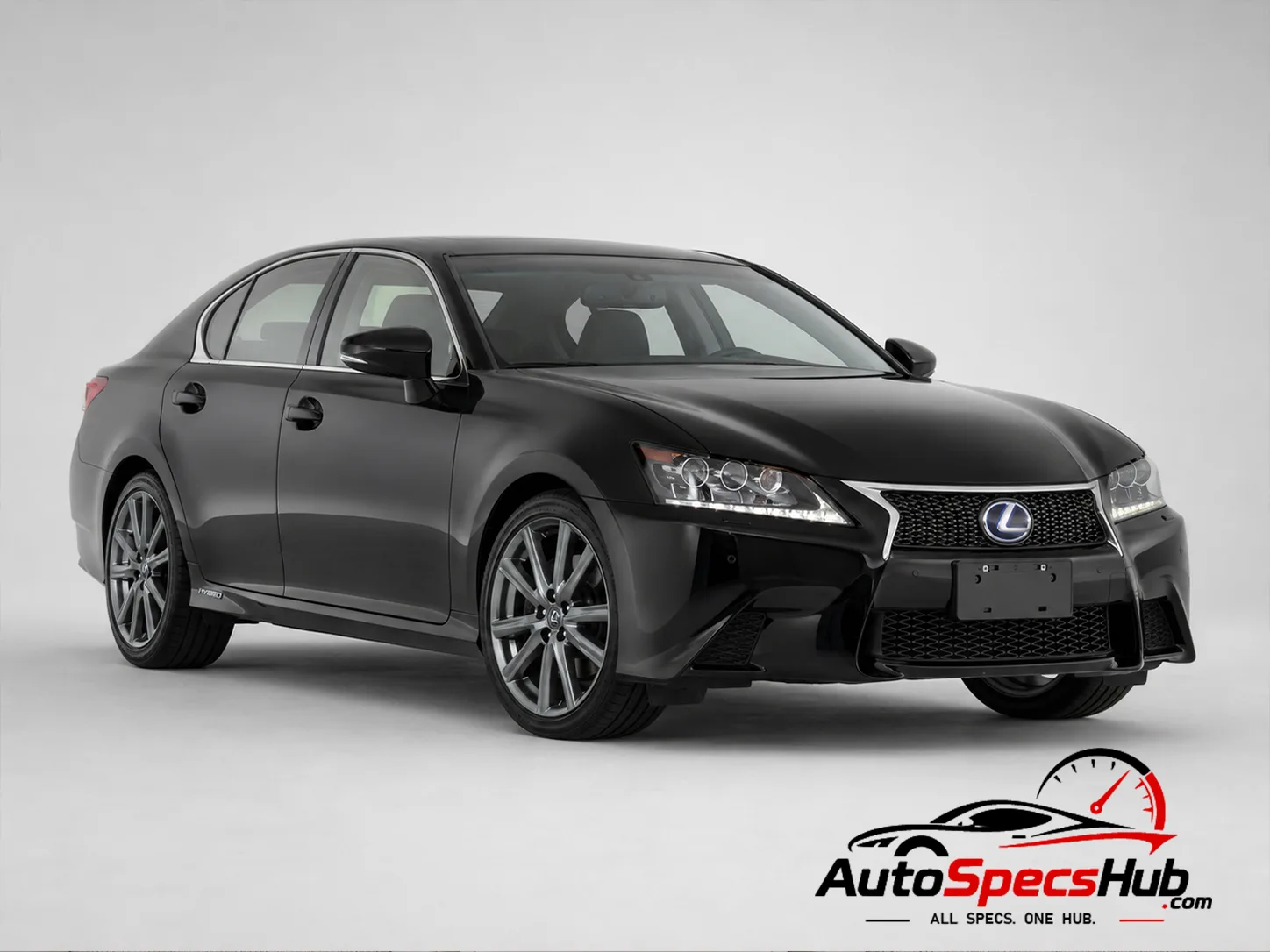 2013 Lexus GS 450h L10 front three-quarter view