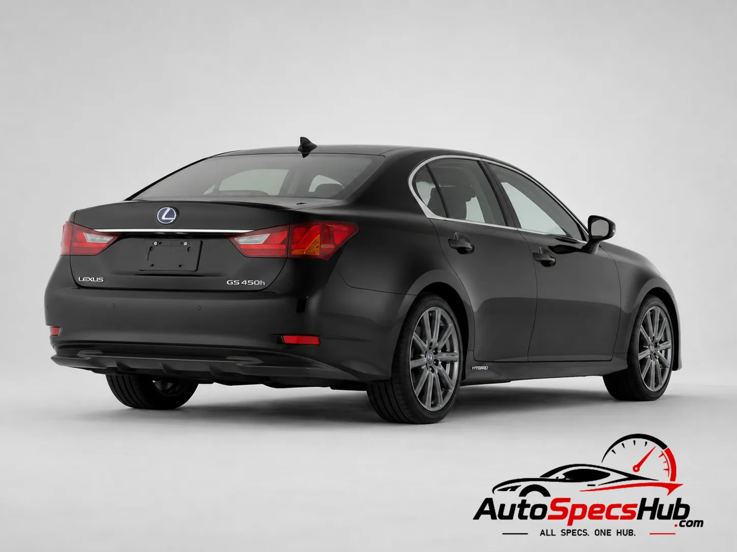 2013 Lexus GS 450h L10 rear three-quarter view