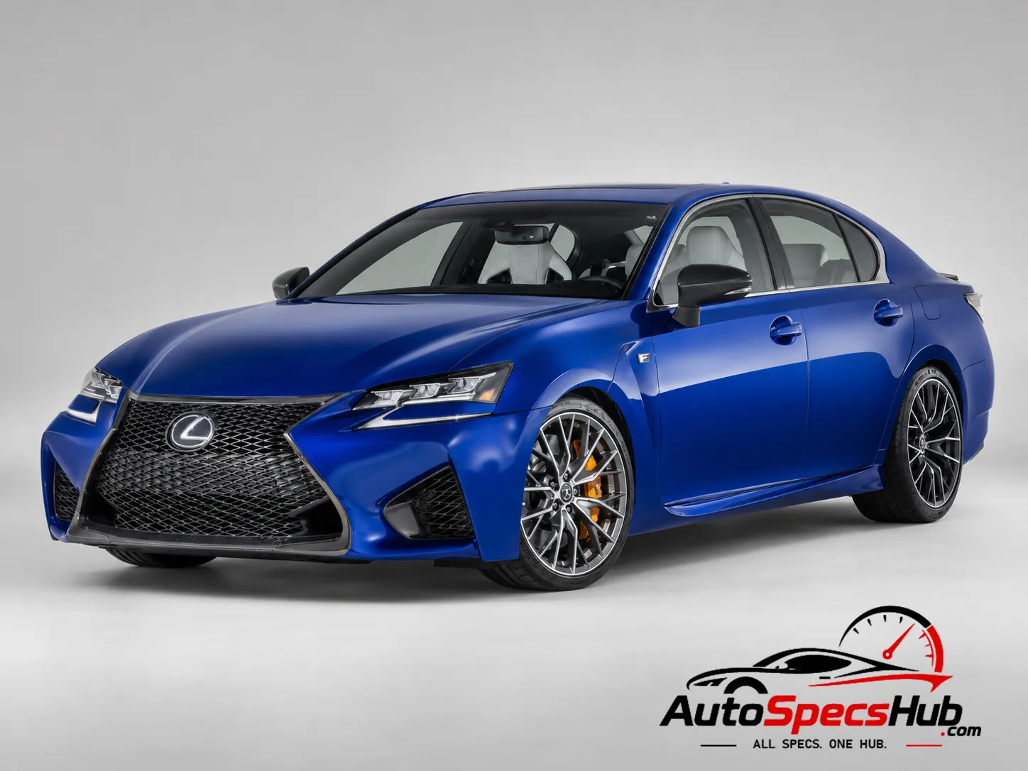 2015 Lexus GS F L10 front three-quarter view