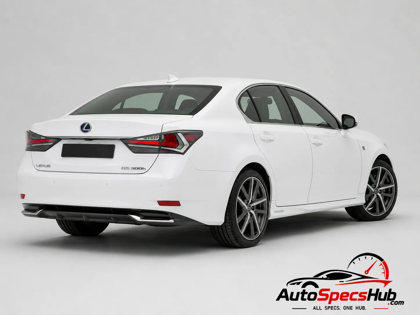 2015 Lexus GS 300h L10 rear three-quarter view
