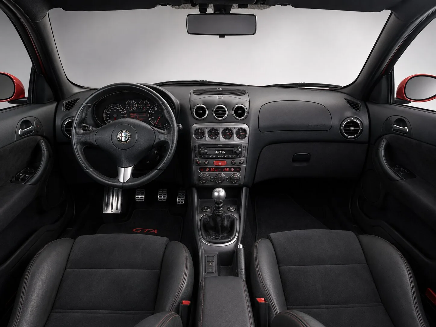 2003 Alfa Romeo 147 3.2 V6 GTA interior dashboard view