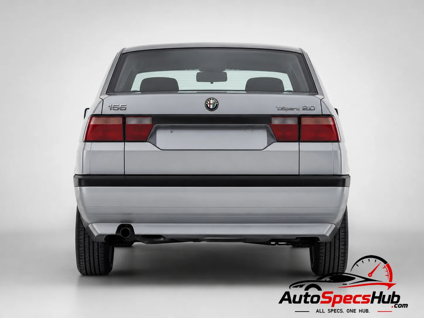 1992 Alfa Romeo 155 2.0 Twin Spark rear view