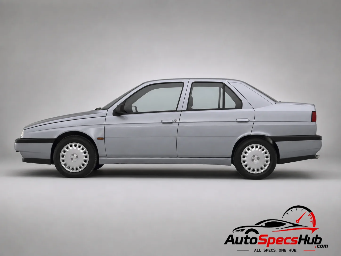 1992 Alfa Romeo 155 1.7 Twin Spark side profile