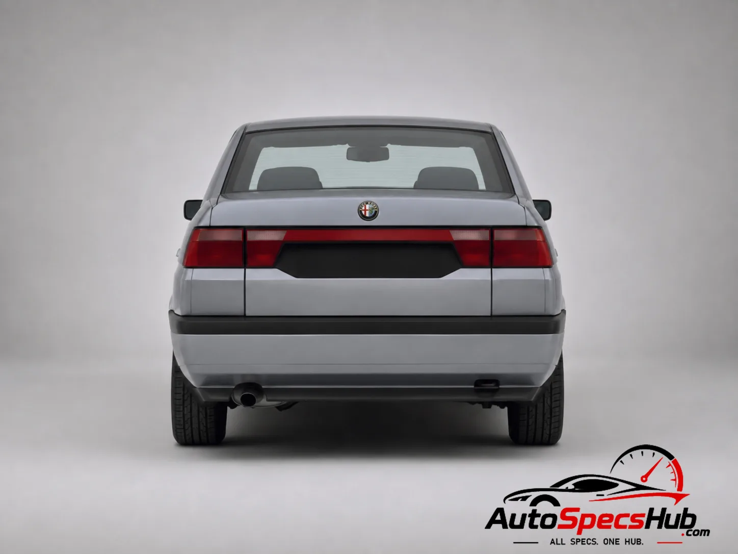1992 Alfa Romeo 155 1.7 Twin Spark rear view