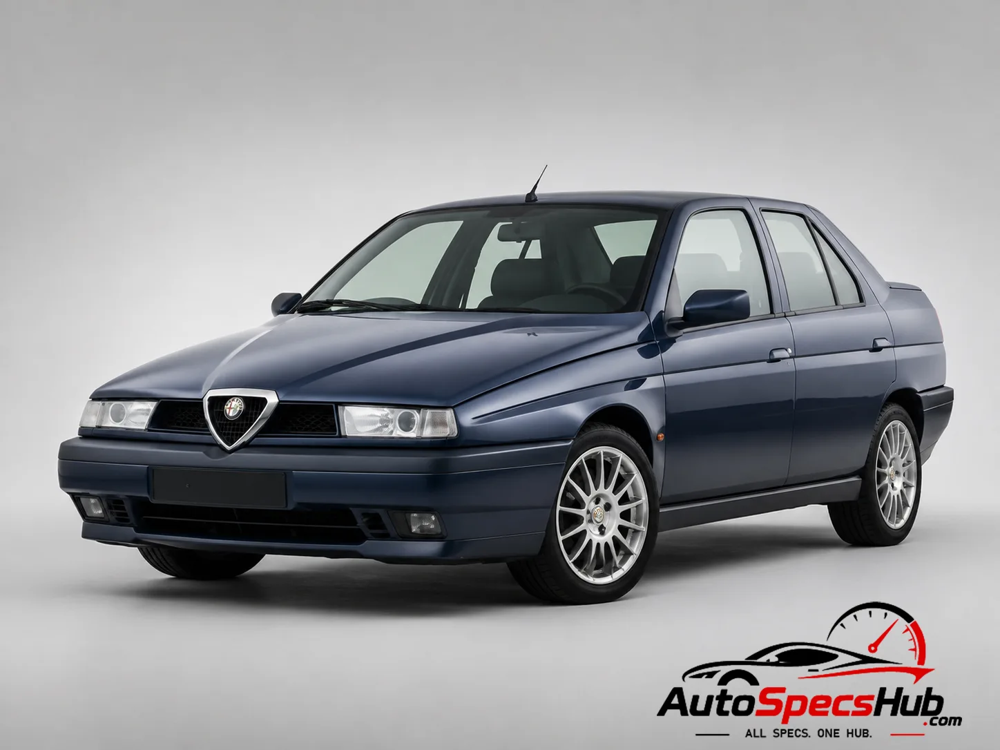 1993 Alfa Romeo 155 2.5 TD front three-quarter view