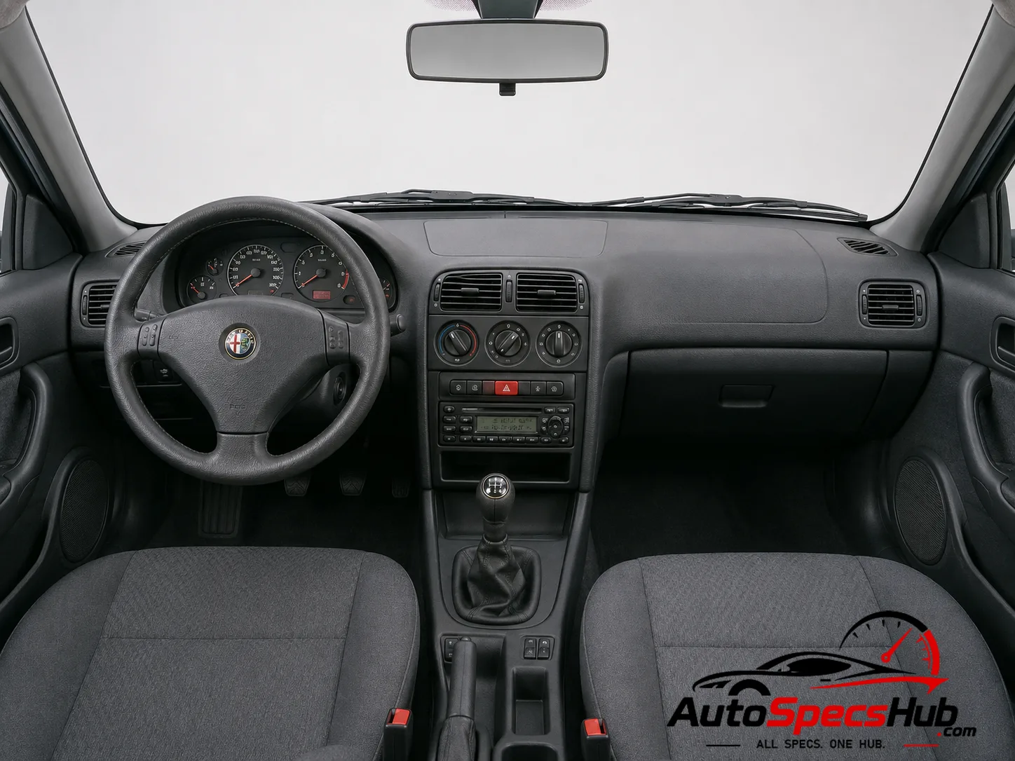 2001 Alfa Romeo 156 1.9 JTD 8v interior dashboard and front cabin