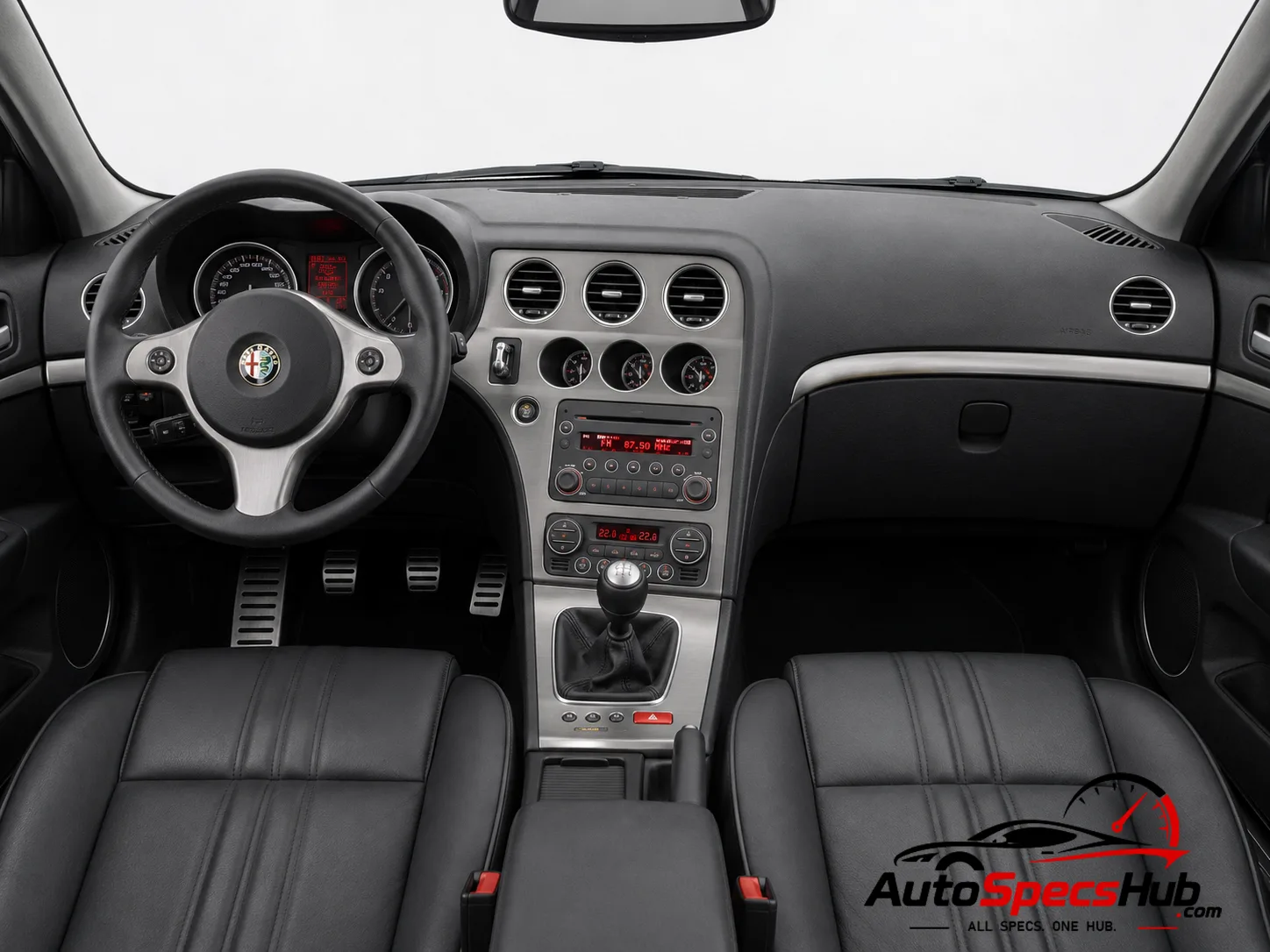 2007 Alfa Romeo 159 2.4 JTDM 20v interior dashboard and front cabin