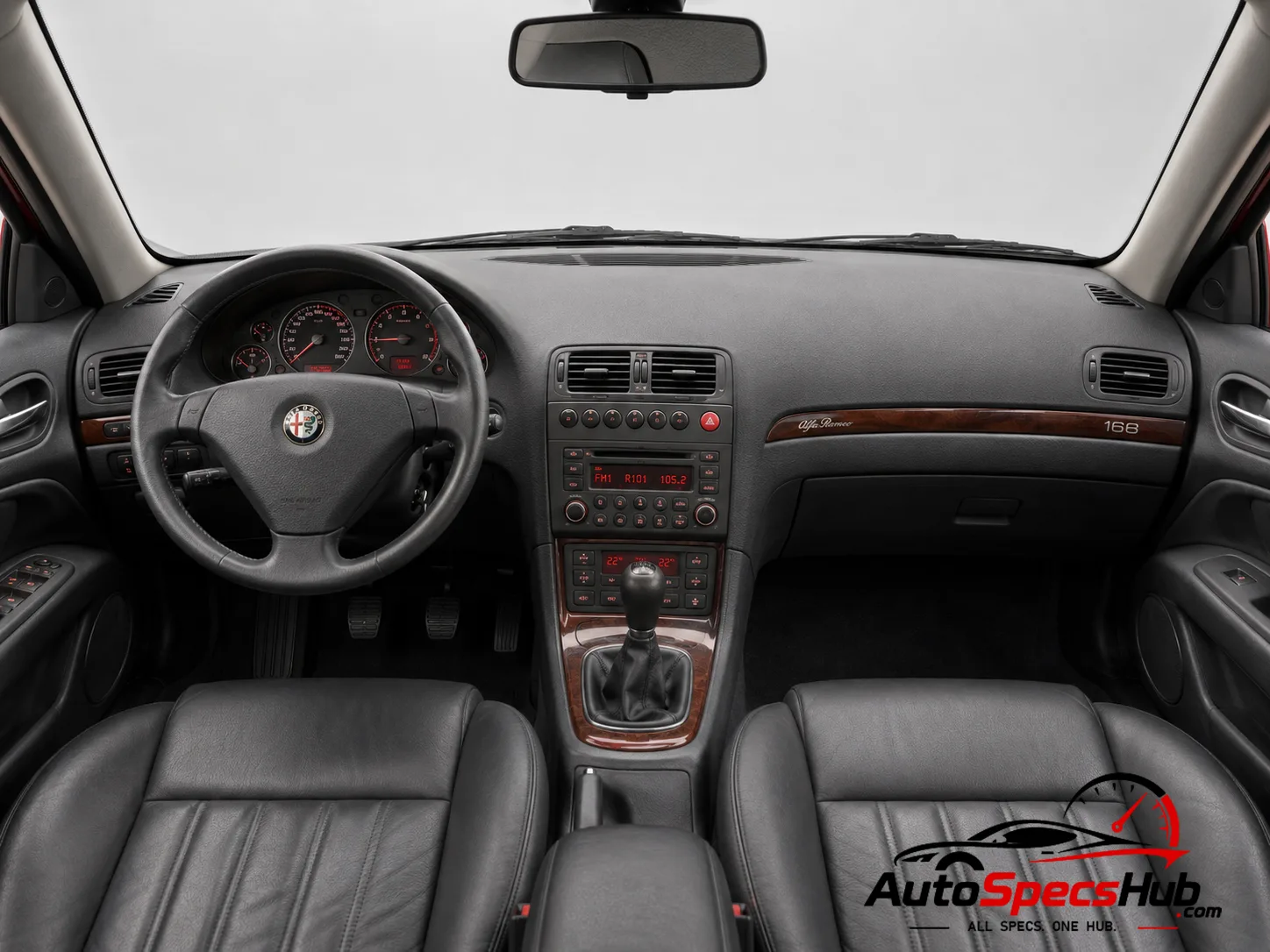 2001 Alfa Romeo 166 2.5 V6 24v interior dashboard and front cabin