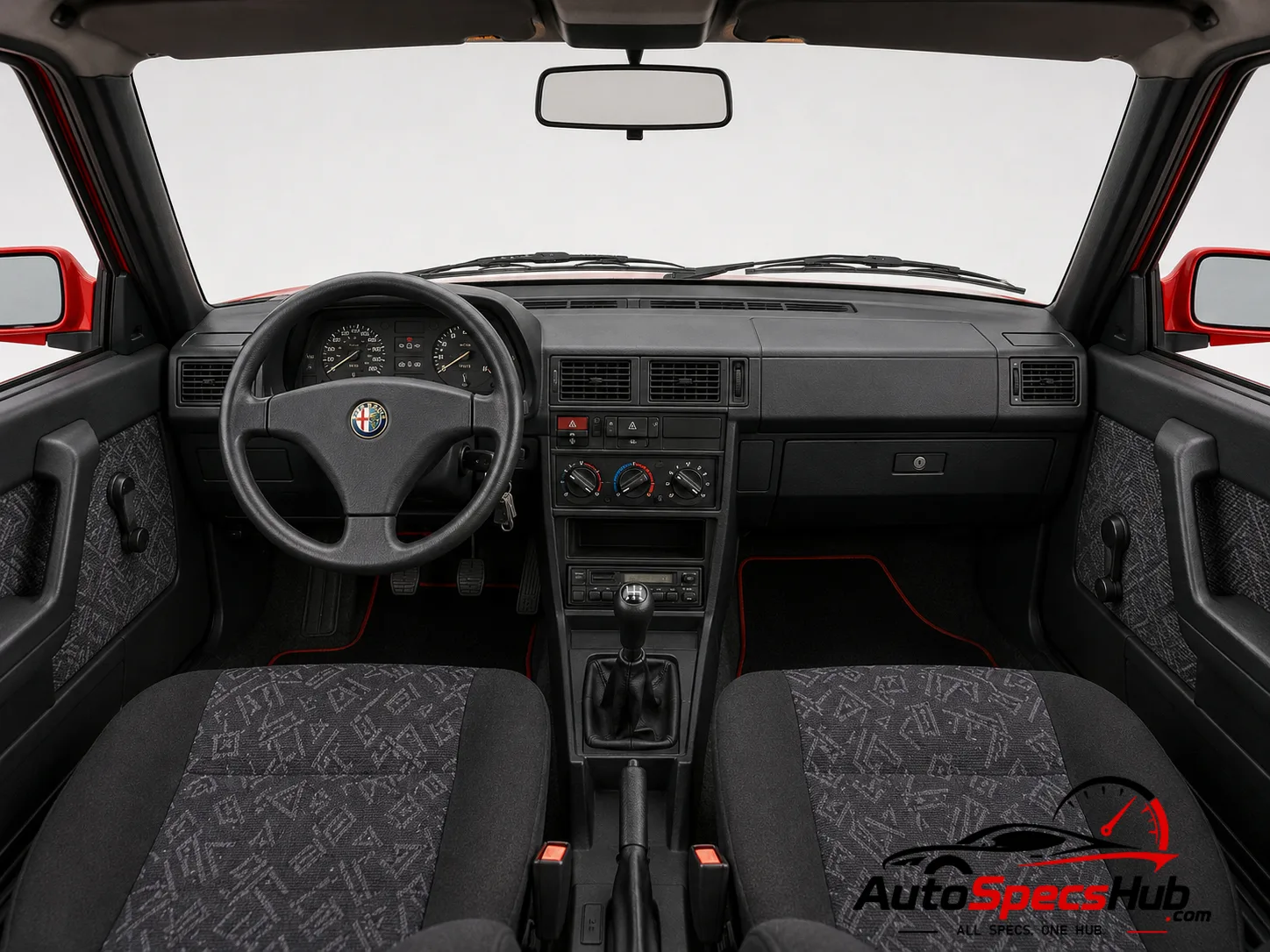 1991 Alfa Romeo 33 1.4 IE interior dashboard and front cabin