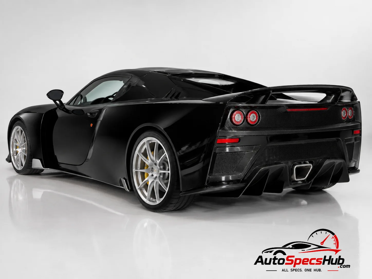 2017 Arash AF10 Hybrid rear three-quarter view