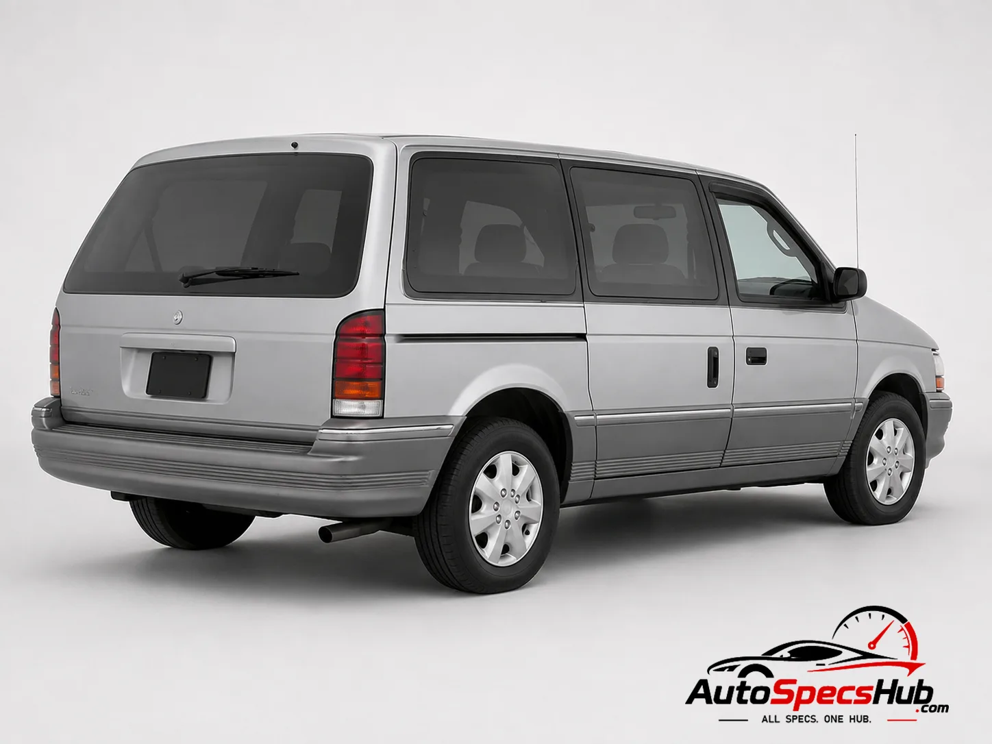 1993 Chrysler Grand Voyager 3.3 SE rear three-quarter view