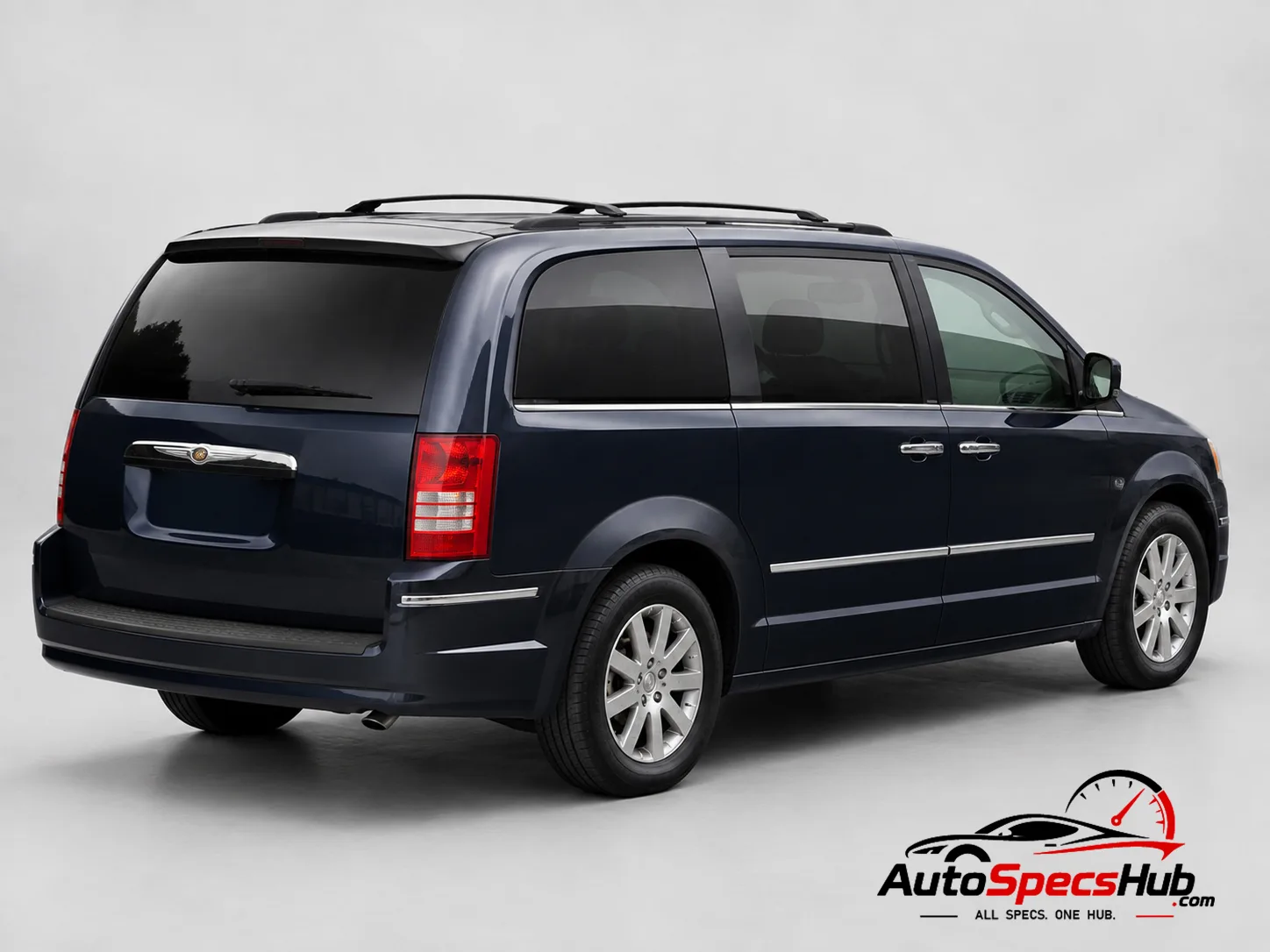 2008 Chrysler Grand Voyager 2.8 CRD rear three-quarter view