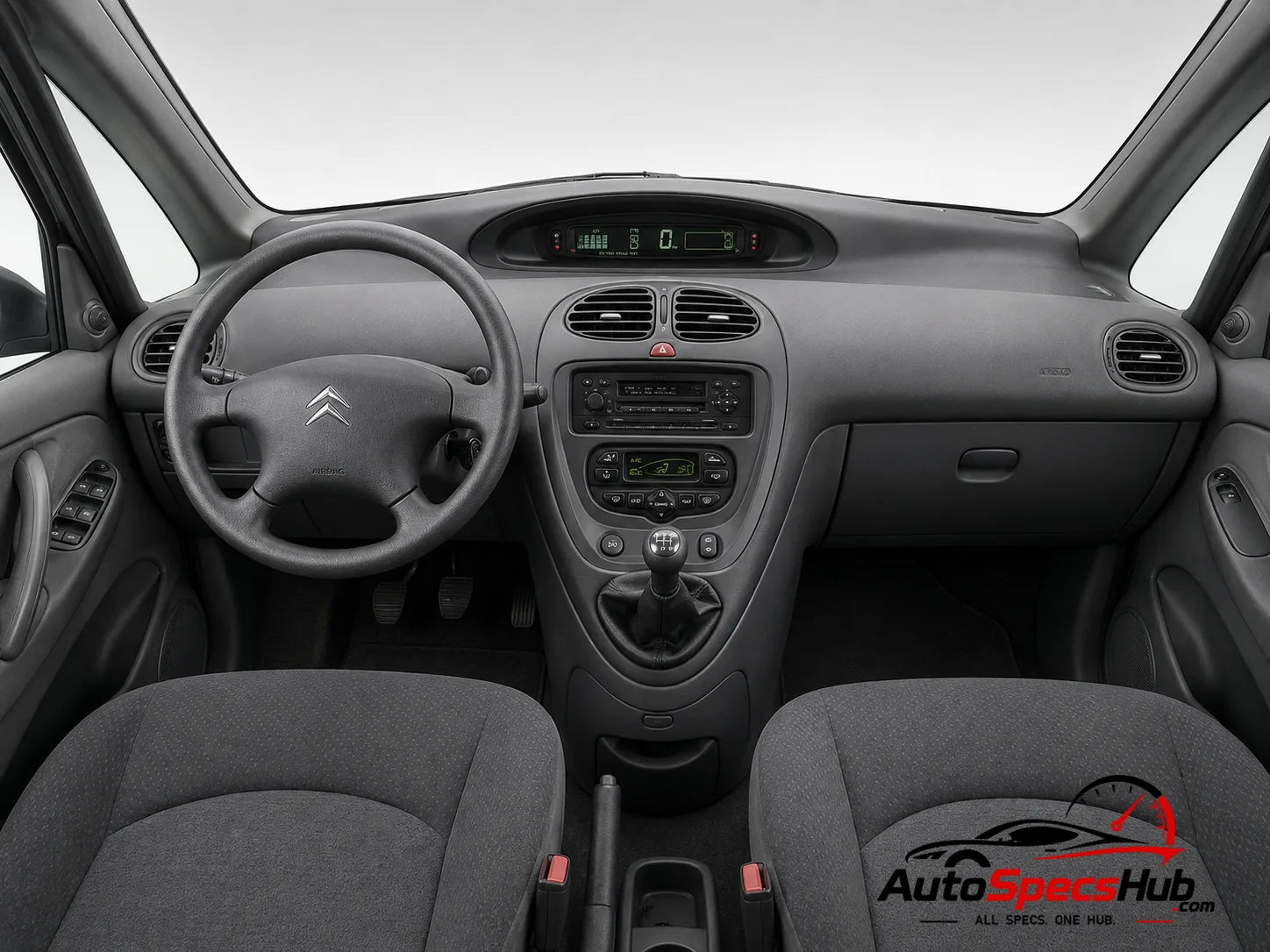 2006 Citroën Xsara Picasso 1.6 interior dashboard and front cabin