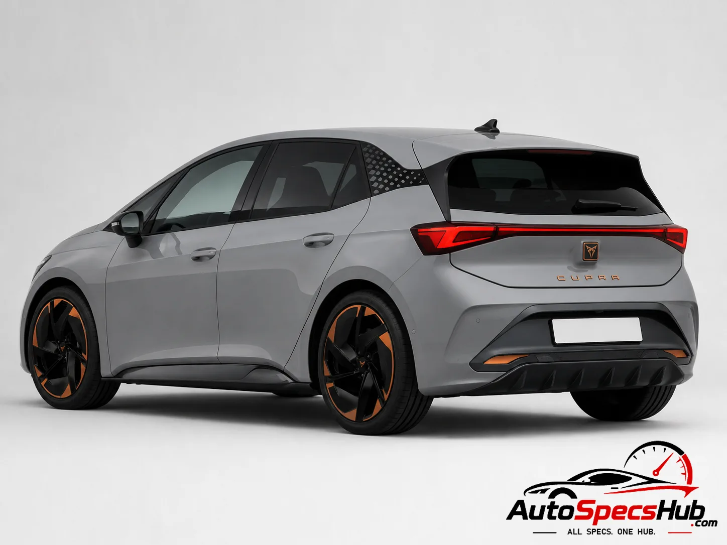 2022 CUPRA Born 77 kWh 230 e-Boost rear three-quarter view