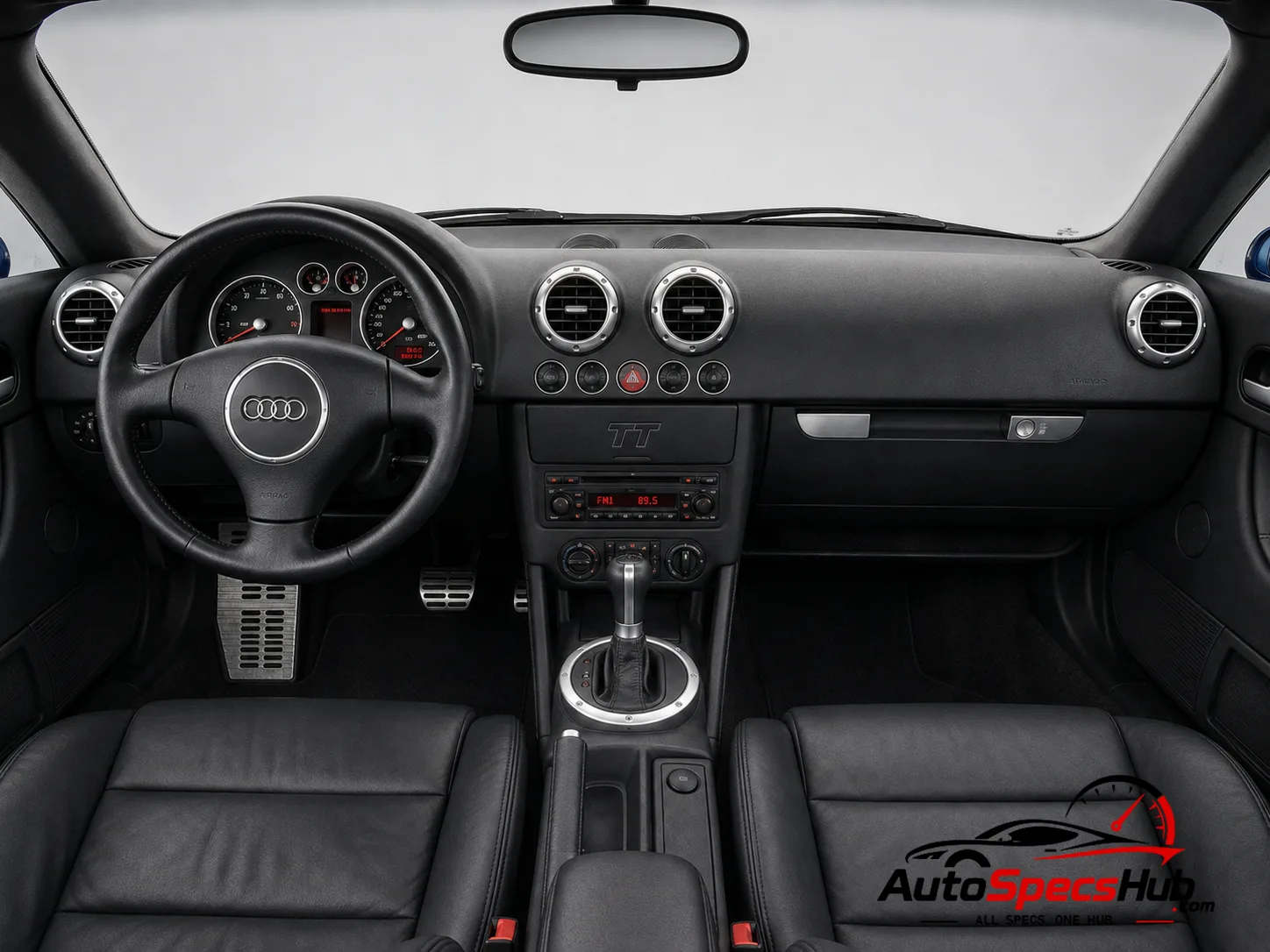2003 Audi TT Coupé 3.2 quattro interior dashboard and front cabin
