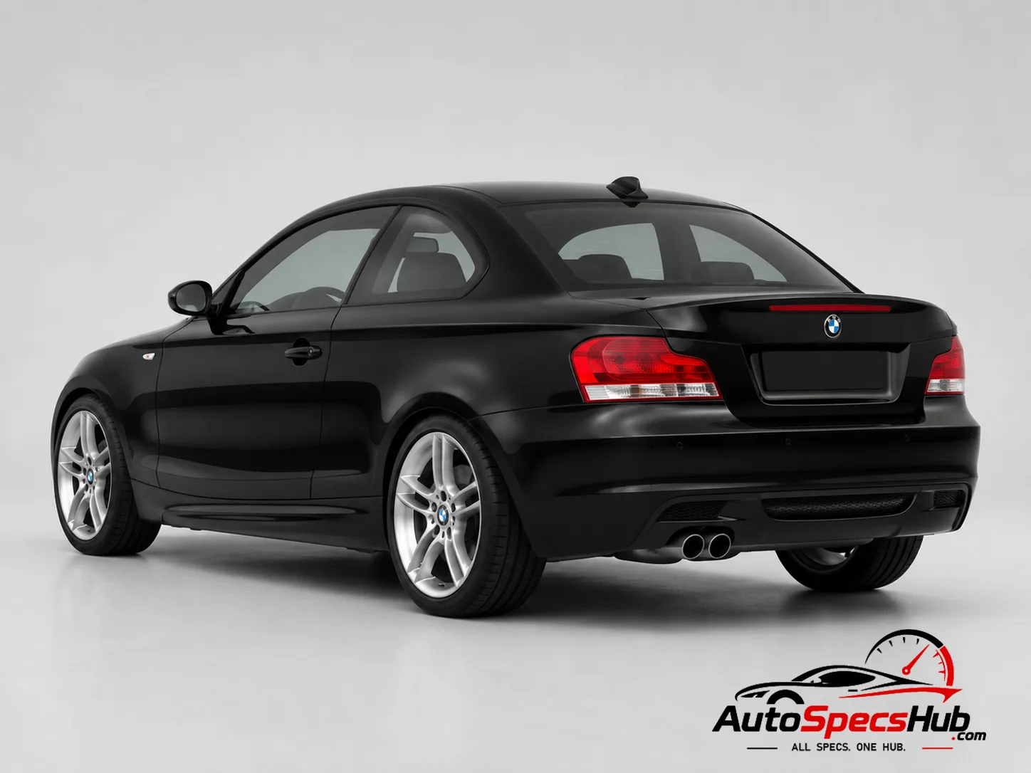 2008 BMW 125i Coupé rear three-quarter view