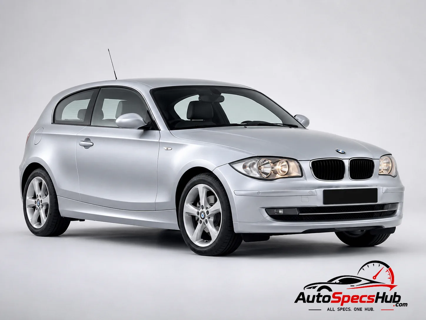 2004 BMW 116i front three-quarter view