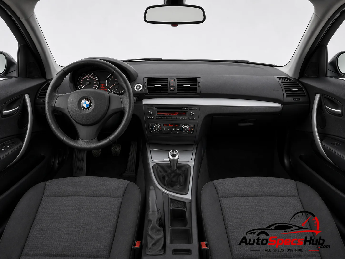 2004 BMW 116i interior dashboard and front cabin