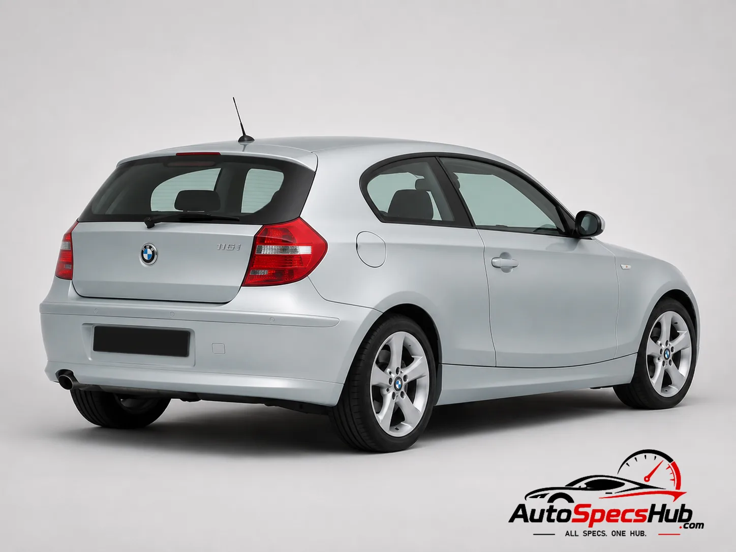 2007 BMW 116i rear three-quarter view