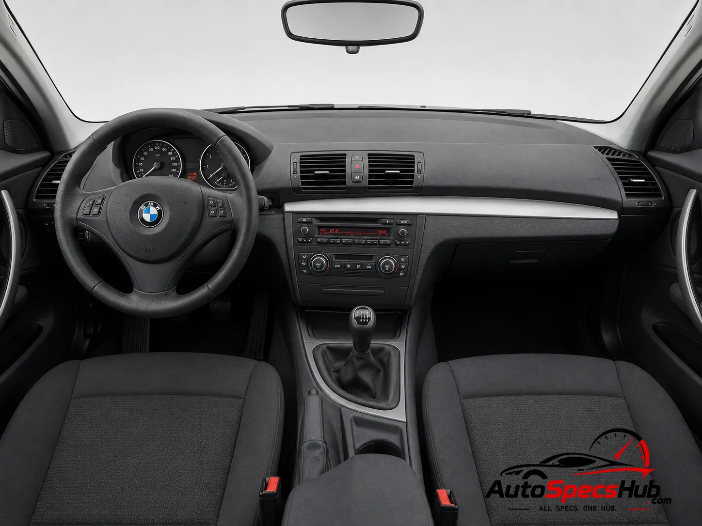 2007 BMW 116i interior dashboard and front cabin
