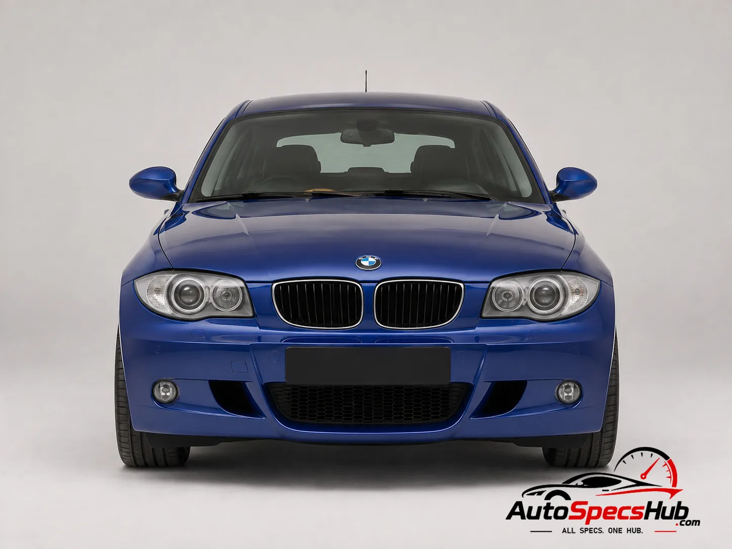 2005 BMW 130i front view