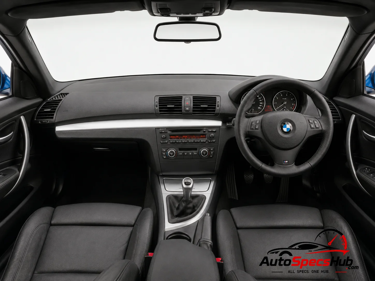 2005 BMW 130i interior dashboard and front cabin