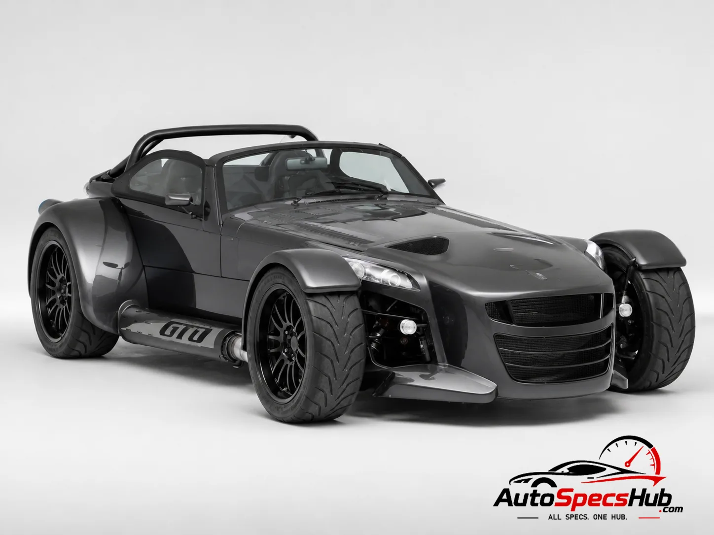 2013 Donkervoort D8 GTO 345 front three-quarter view