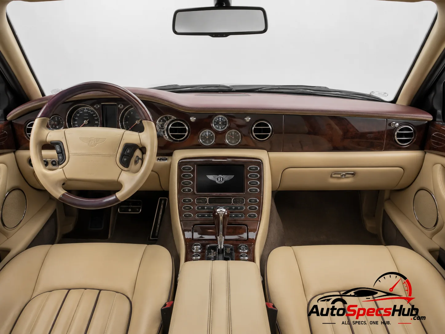 2006 Bentley Arnage RL interior dashboard and front cabin