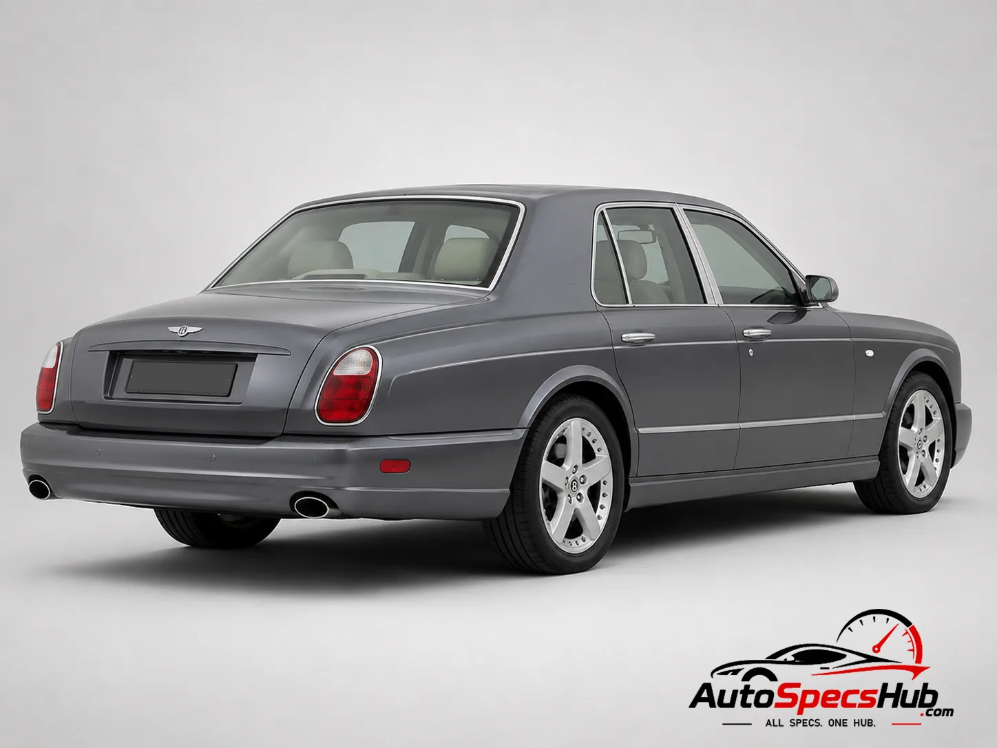 1998 Bentley Arnage rear three-quarter view