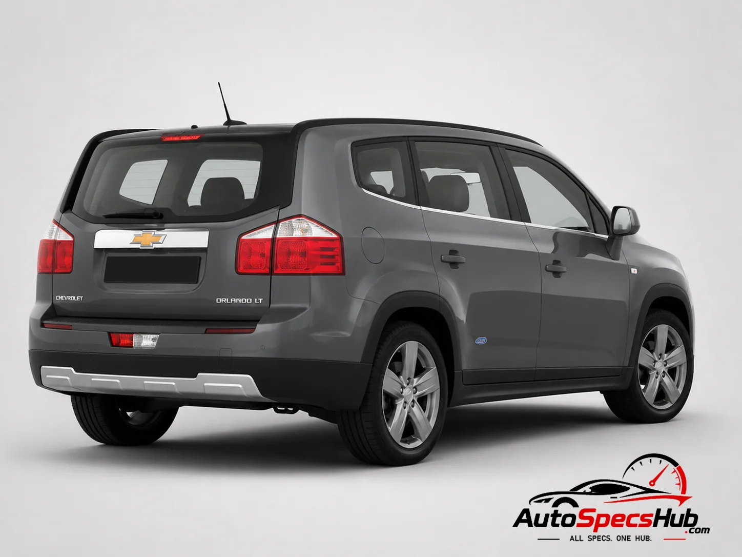 2011 Chevrolet Orlando 2.0 130 rear three-quarter view