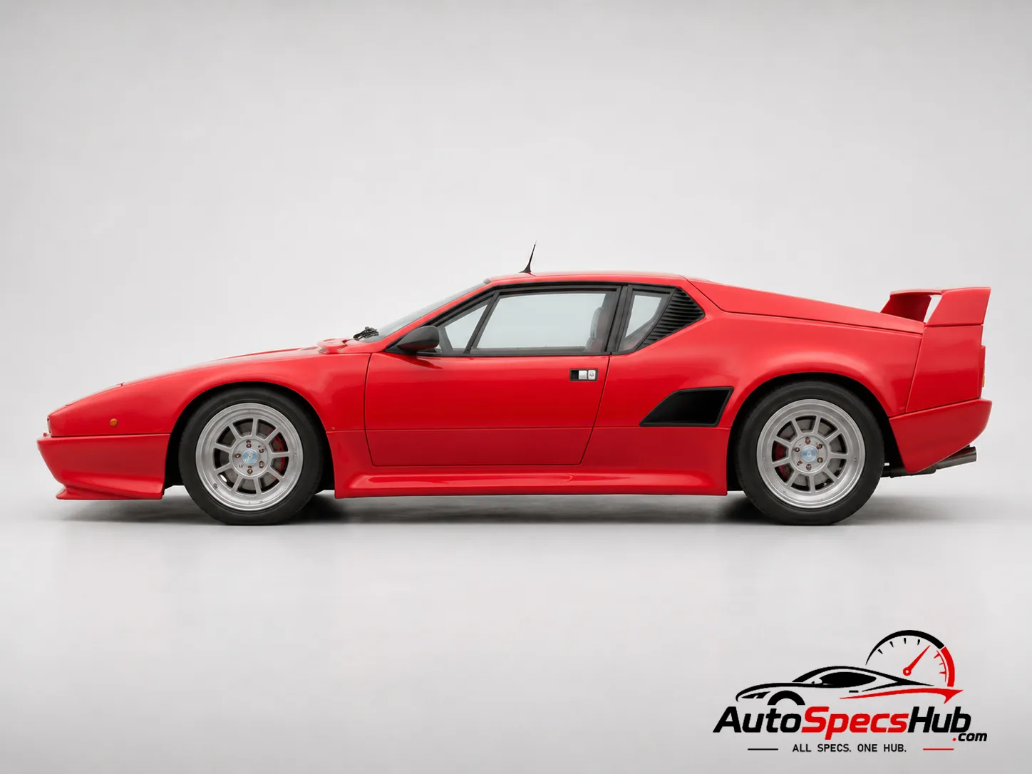 1990 De Tomaso Pantera SI side profile