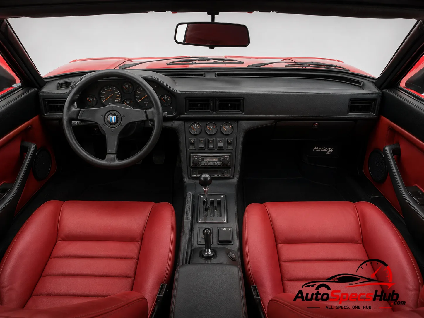 1990 De Tomaso Pantera SI interior dashboard and front cabin