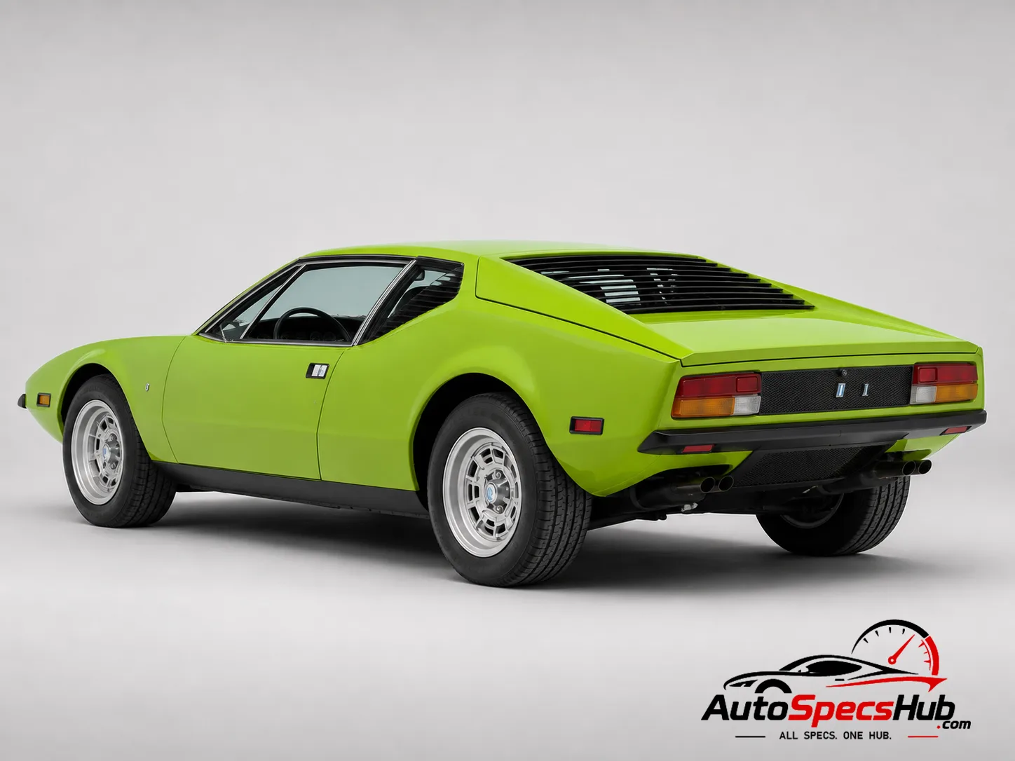 1971 De Tomaso Pantera rear three-quarter view