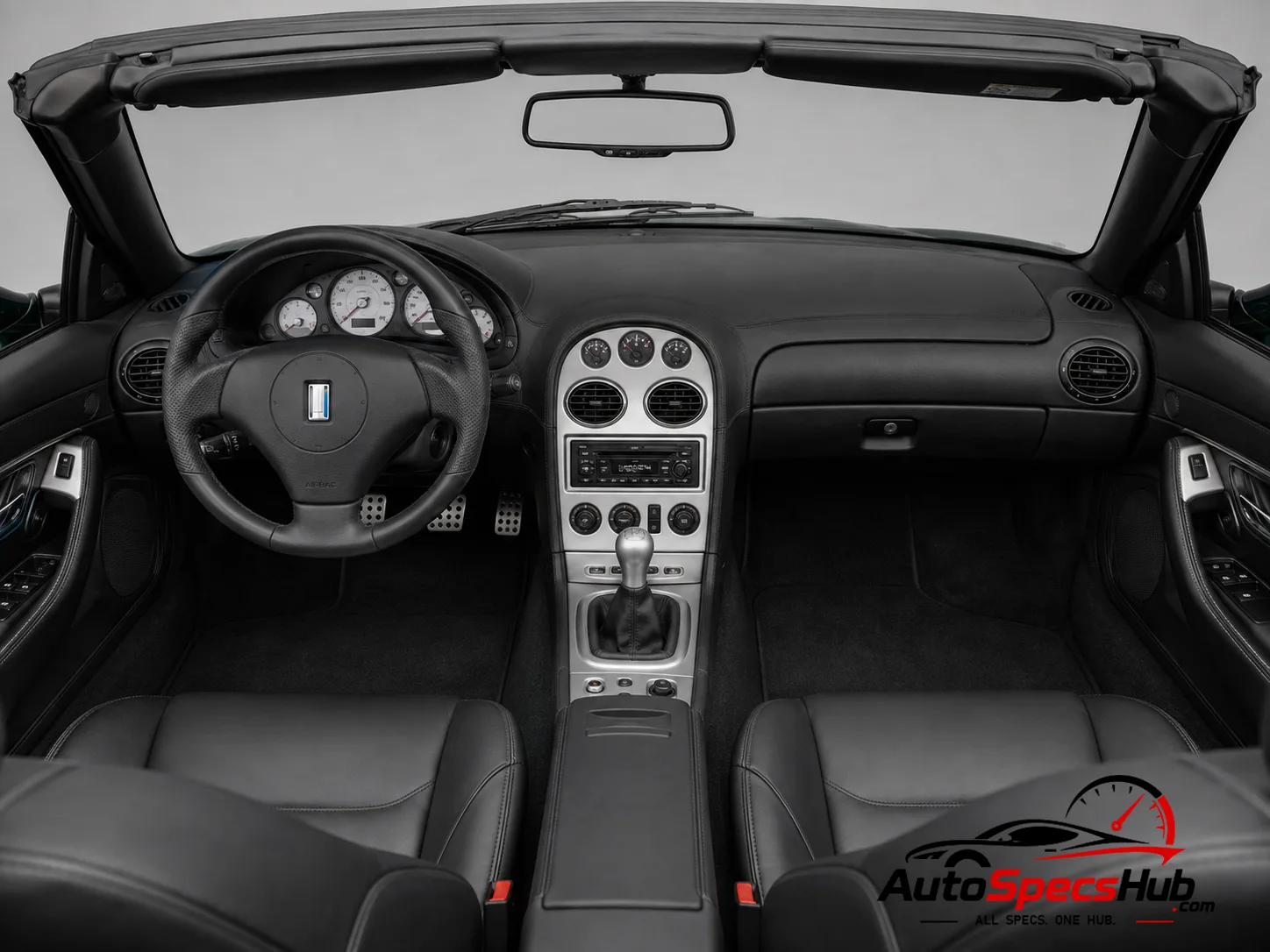 1996 De Tomaso Biguà interior dashboard and front cabin