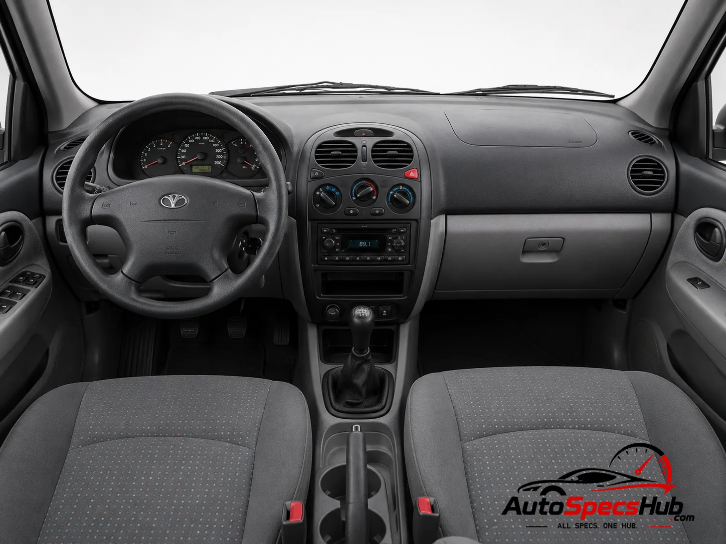 2001 Daewoo Tacuma 2.0 interior dashboard and front cabin