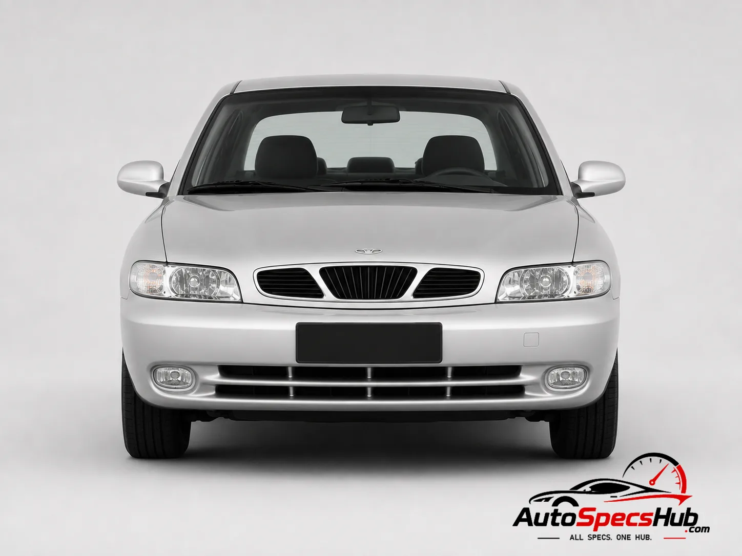 1997 Daewoo Nubira 2.0 CDX front view