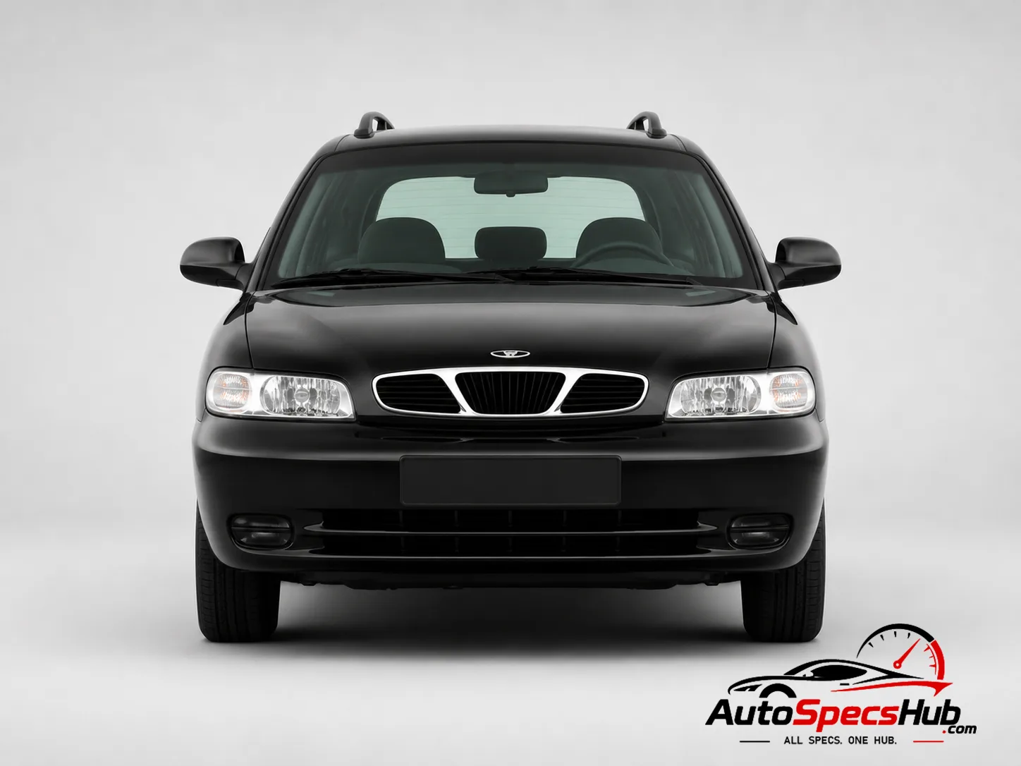 1997 Daewoo Nubira Wagon 2.0 CDX front view