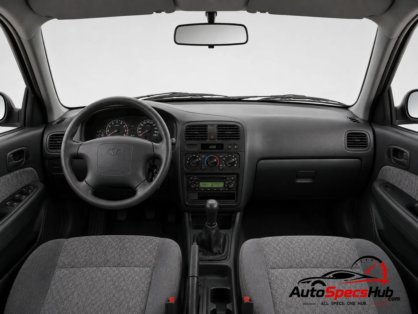 1997 Daewoo Nubira Wagon 2.0 CDX interior dashboard and front cabin