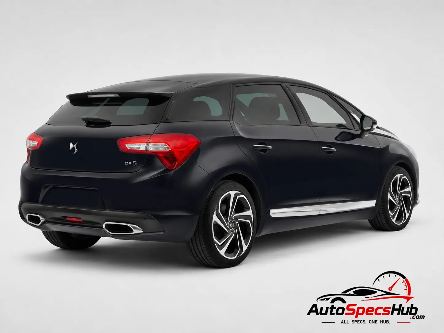 2015 DS DS 5 BlueHDi 180 rear three-quarter view