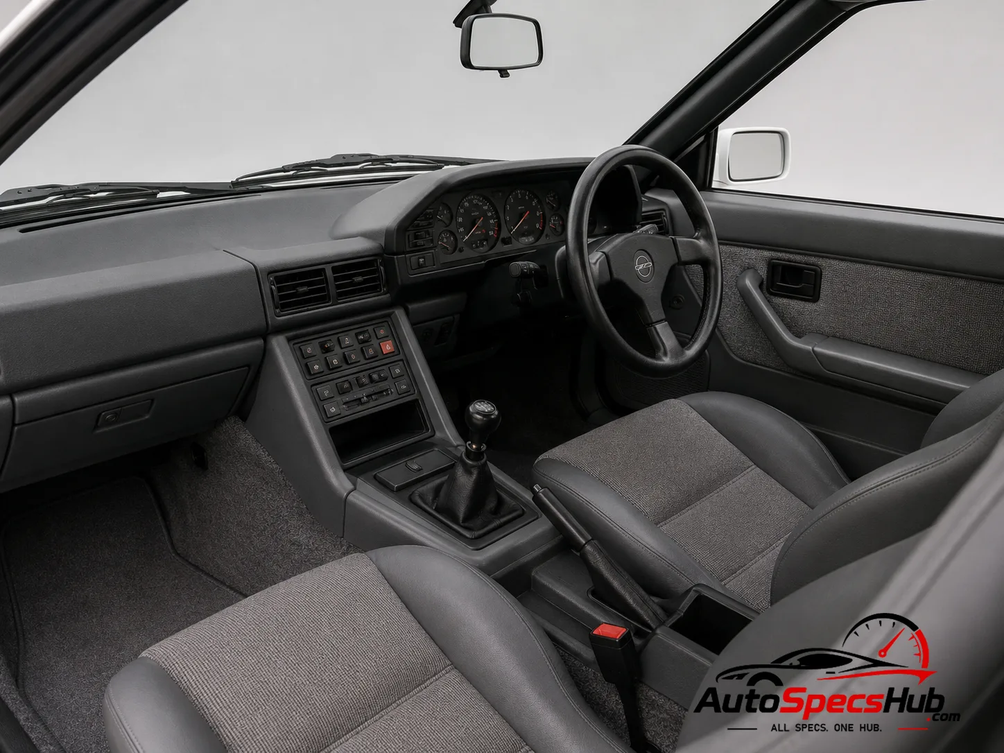 1986 Ginetta G 31 interior cockpit and seats