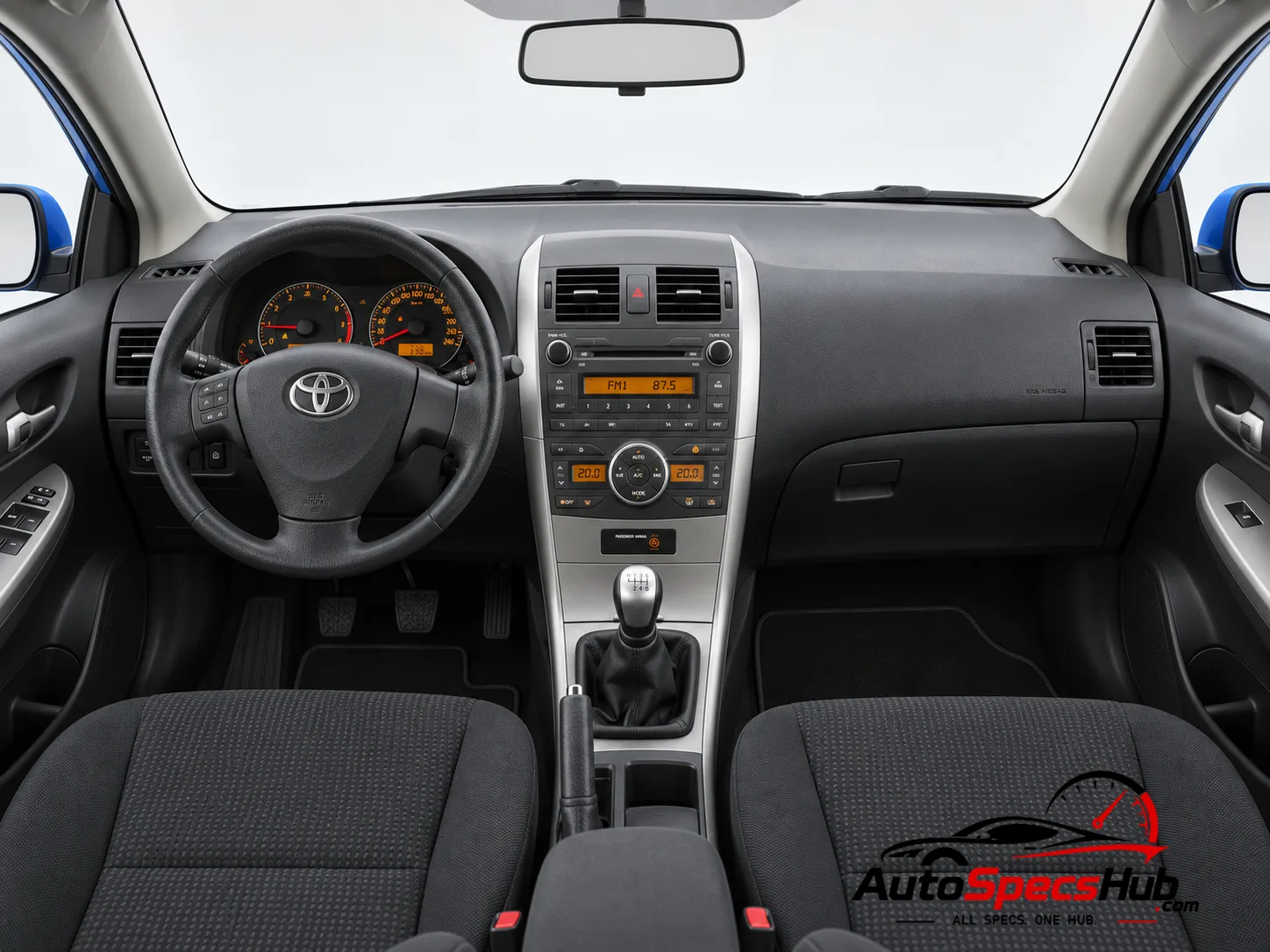 2009 Toyota Auris 1.33 Dual VVT-i interior dashboard and front cabin